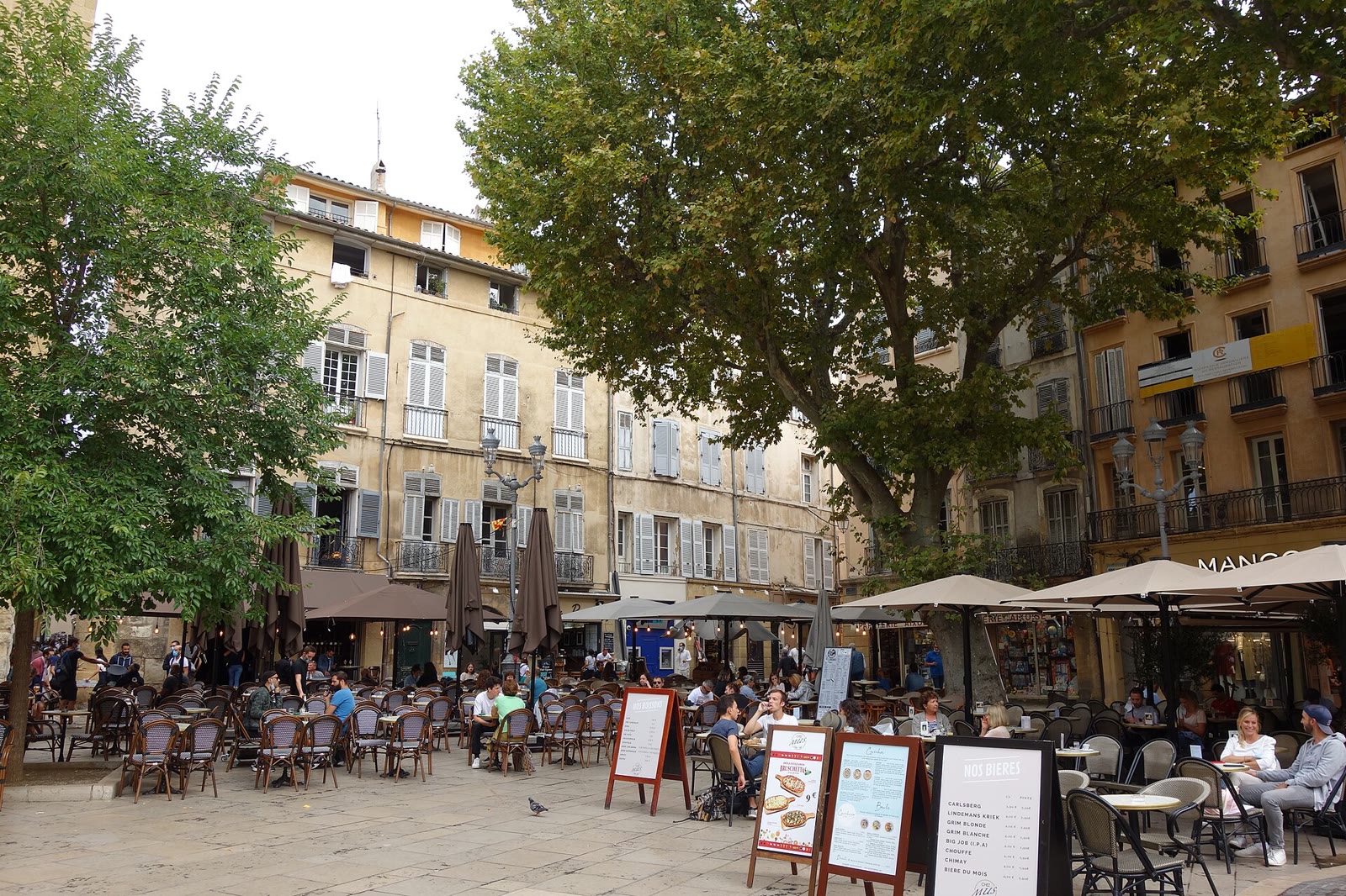 Place de l’Hôtel de Ville in Aix-en-Provence