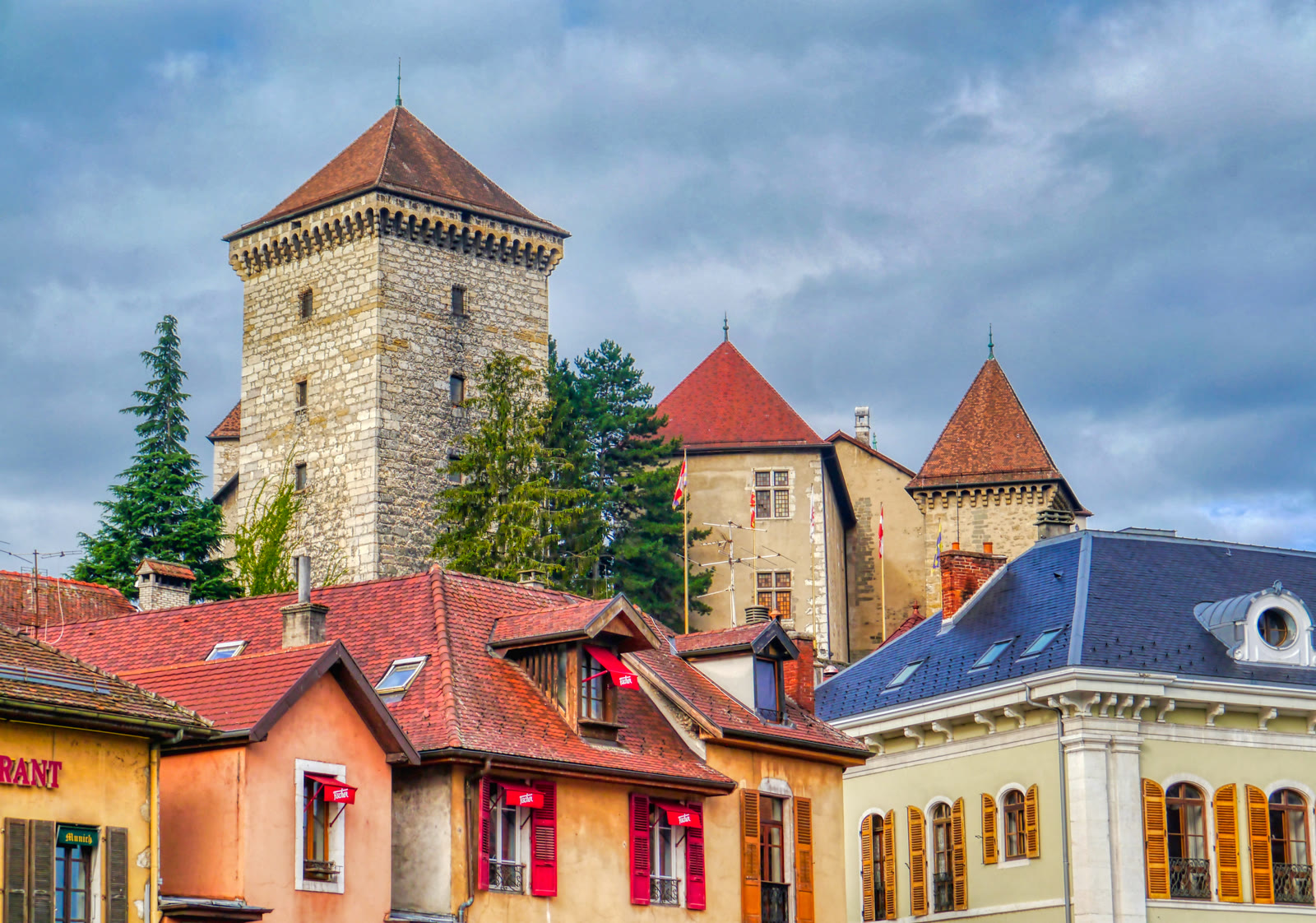 Château d’Annecy über der Altstadt
