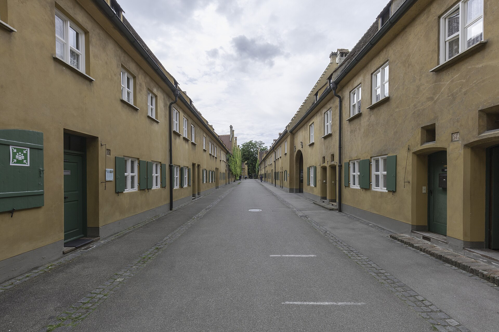 Fuggerei in Augsburg, älteste Sozialsiedlung der Welt