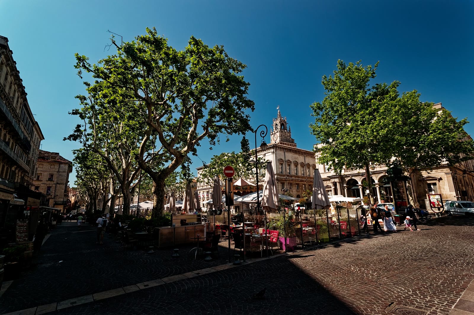 Place de l’Horloge in Avignon mit Uhrturm