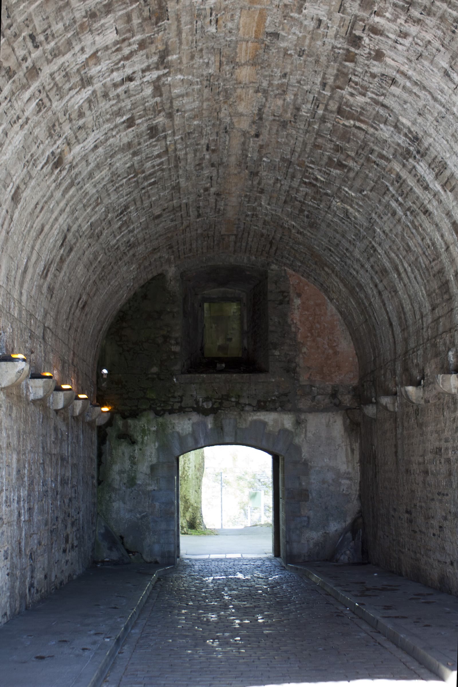 Gewölbe der Poterne in den Remparts von Bayonne