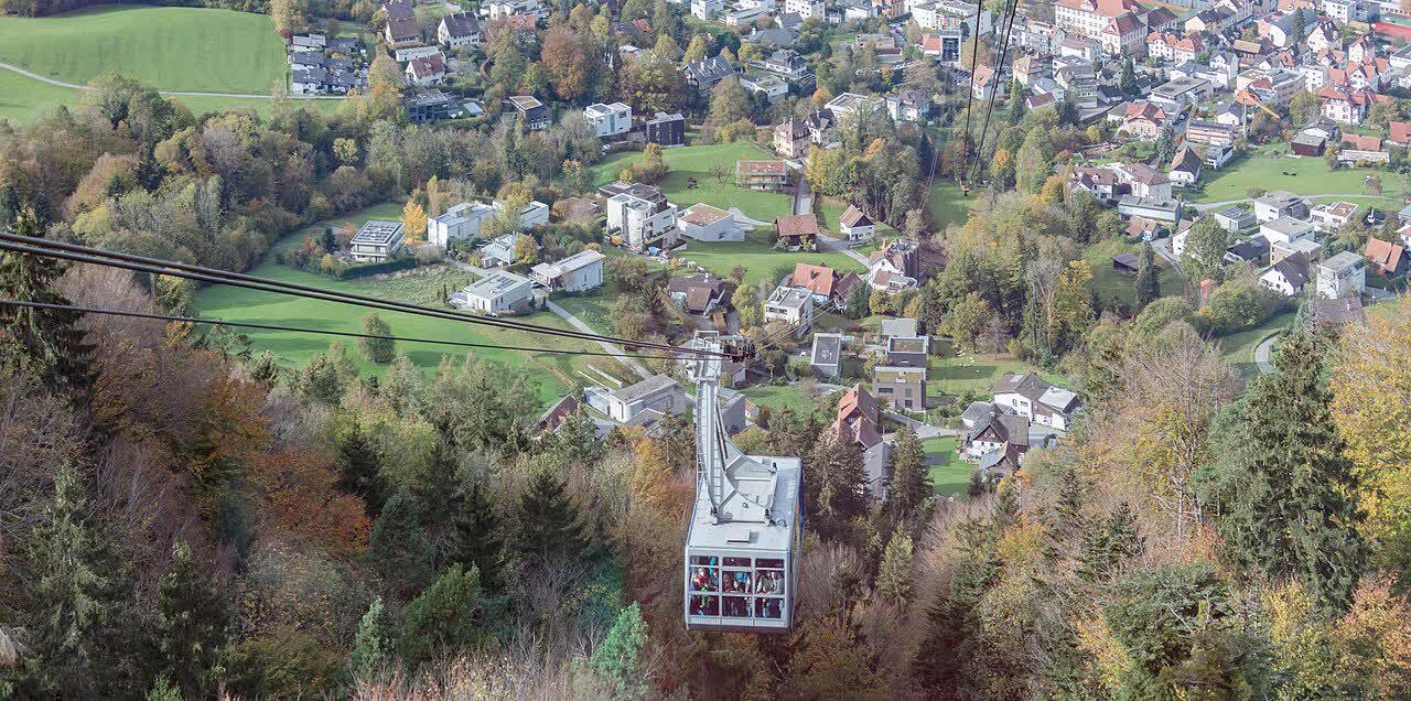 Pfänderbahn und Bergstation über Bregenz