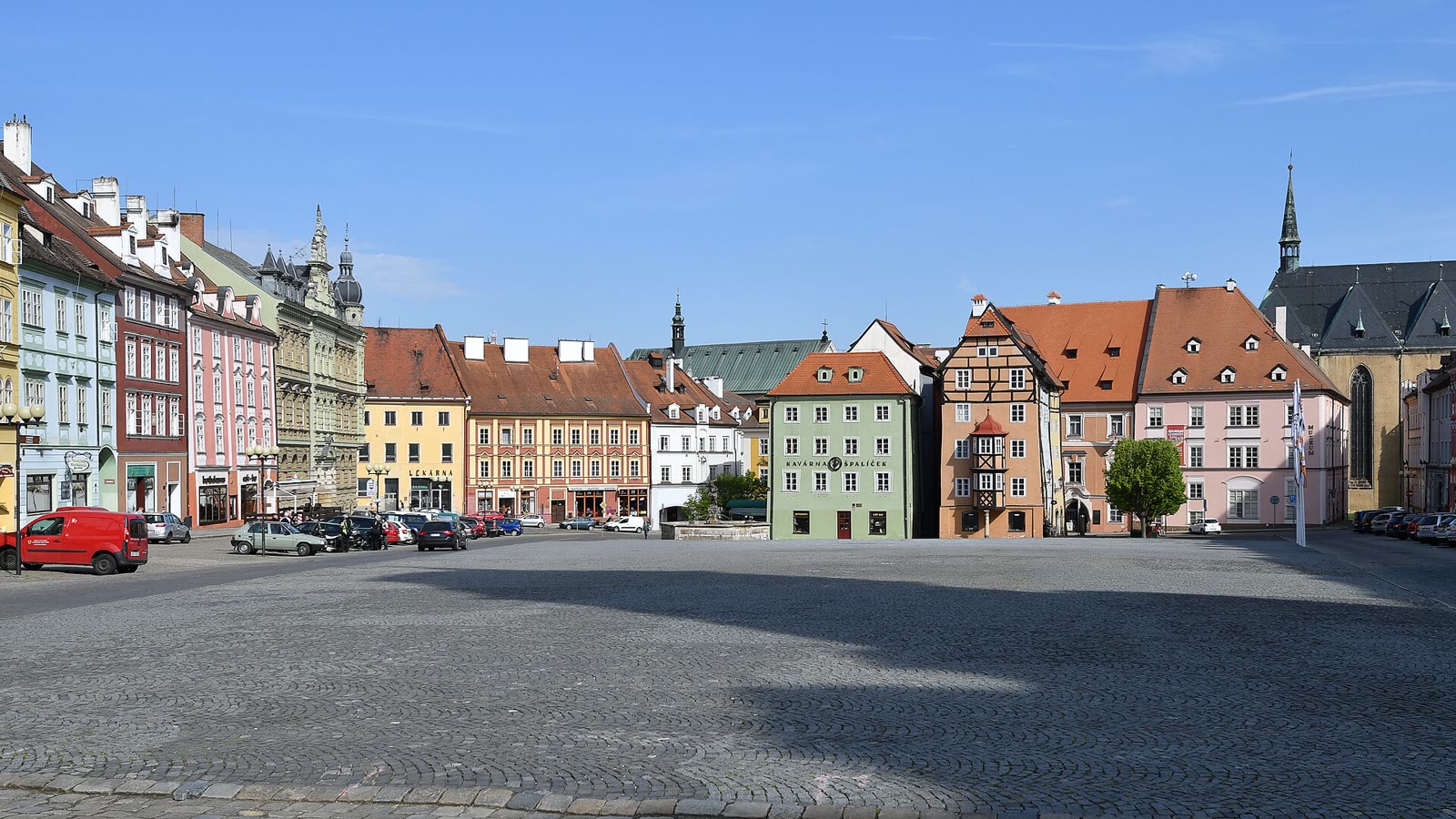 Fassaden am Marktplatz von Cheb Eger