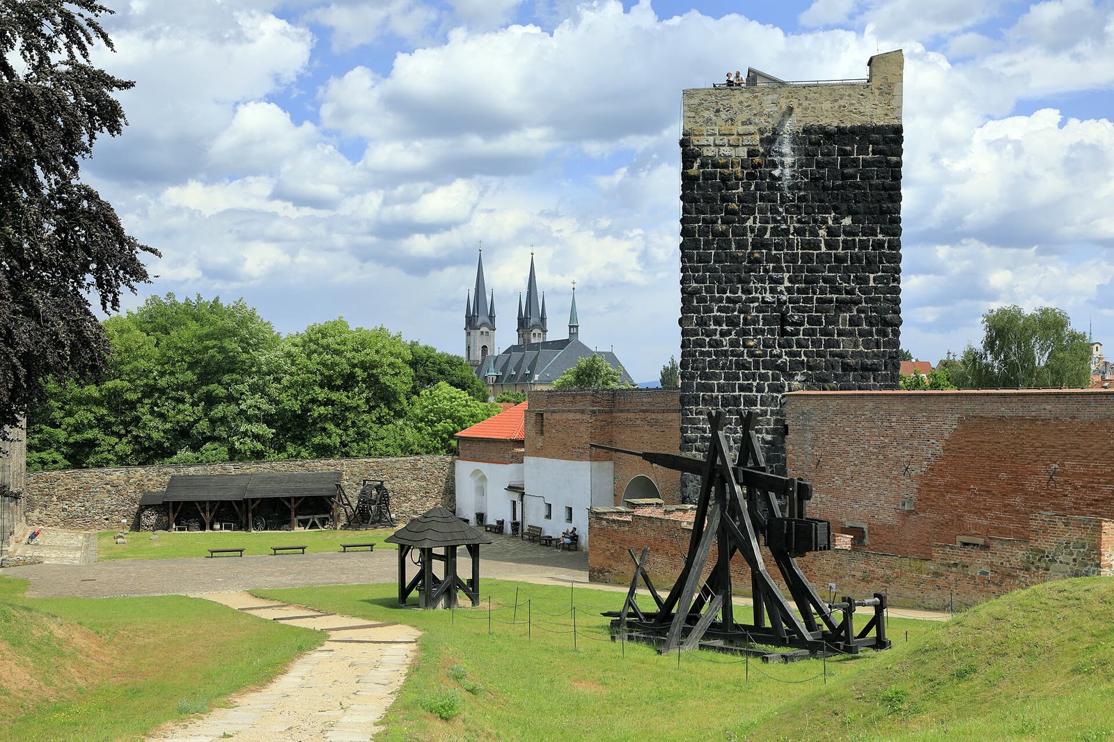 Schwarzer Turm der Kaiserburg in Cheb