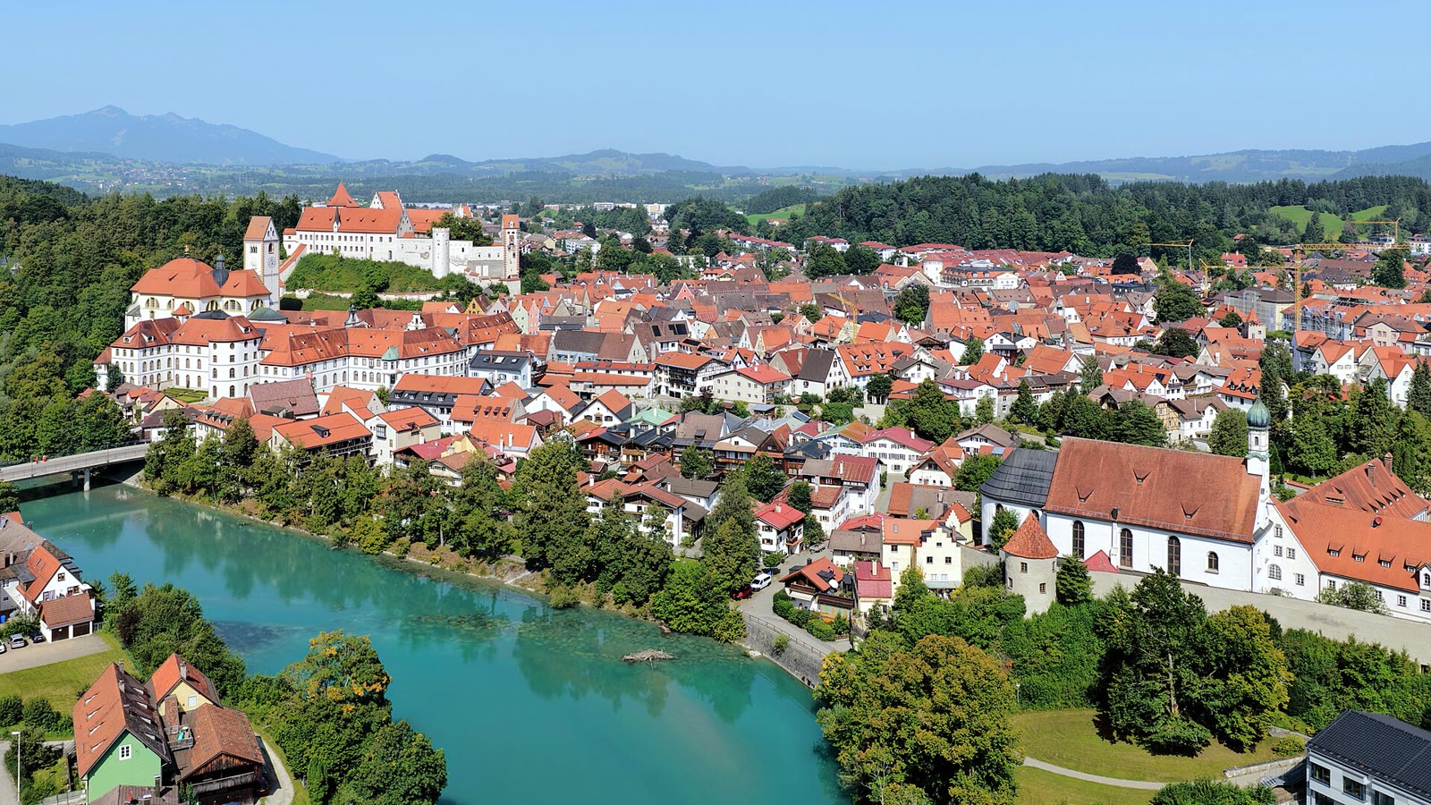 Altstadt von Füssen mit Hohem Schloss und Kloster St. Mang