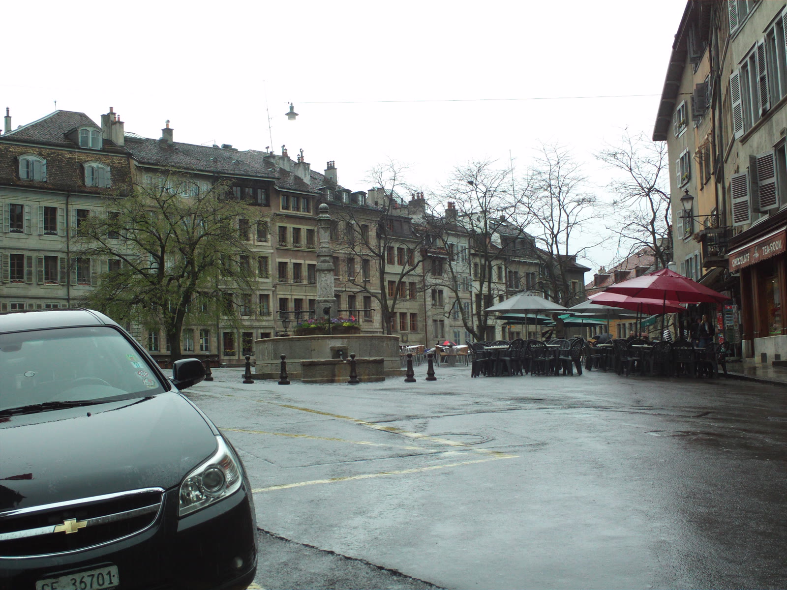 Place du Bourg-de-Four in der Altstadt von Genf