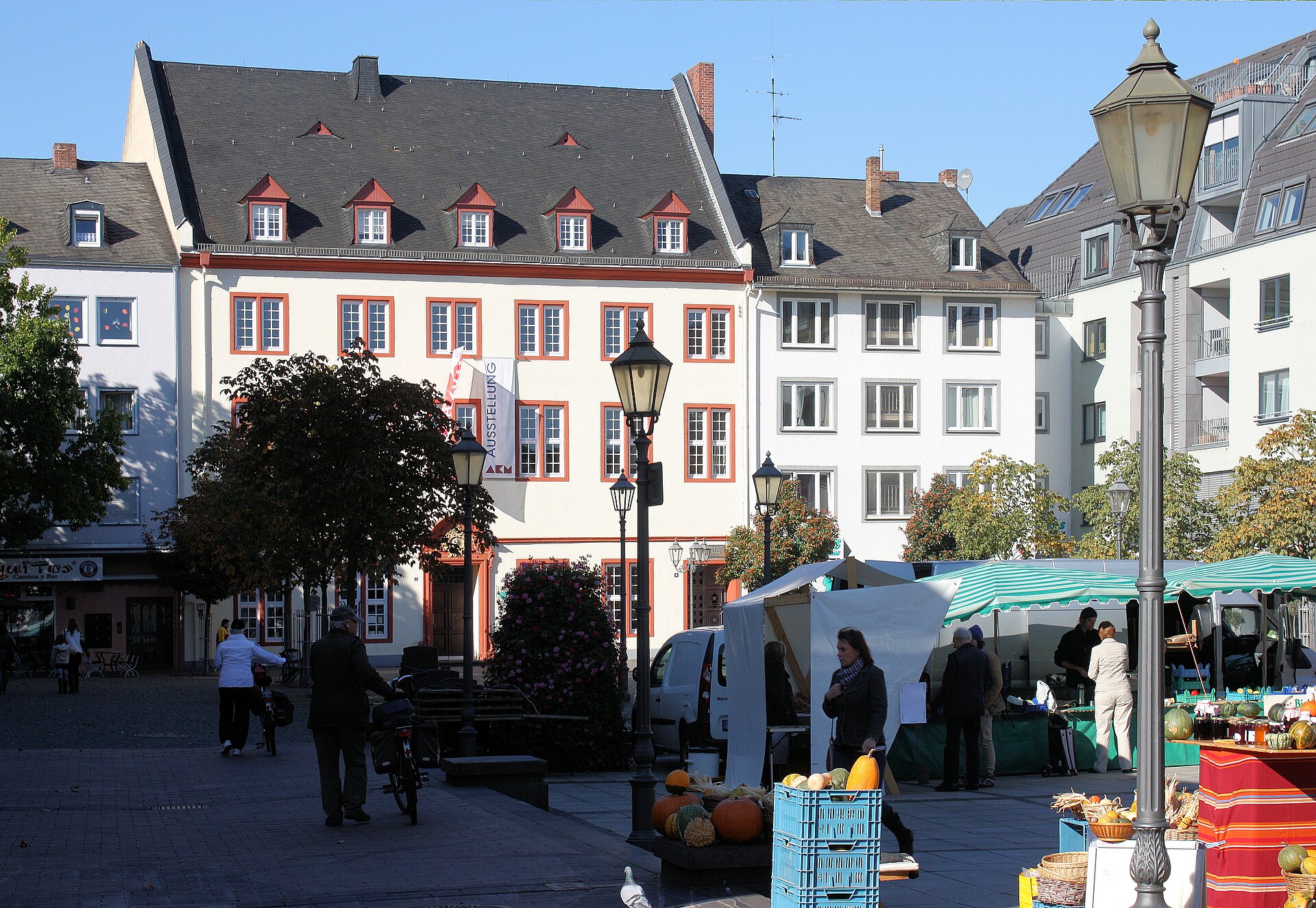 Münzplatz mit Haus Metternich in Koblenz