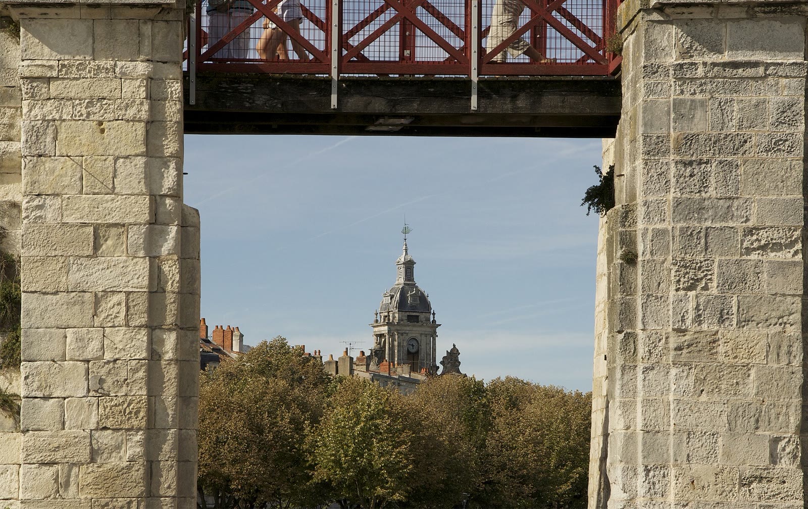 Grosse Horloge, das historische Stadttor von La Rochelle