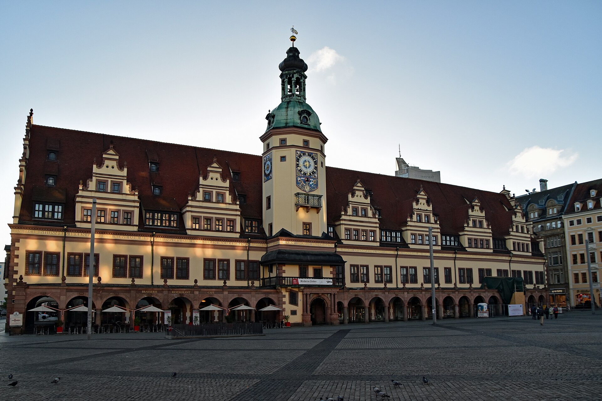 Altes Rathaus am Marktplatz in Leipzig