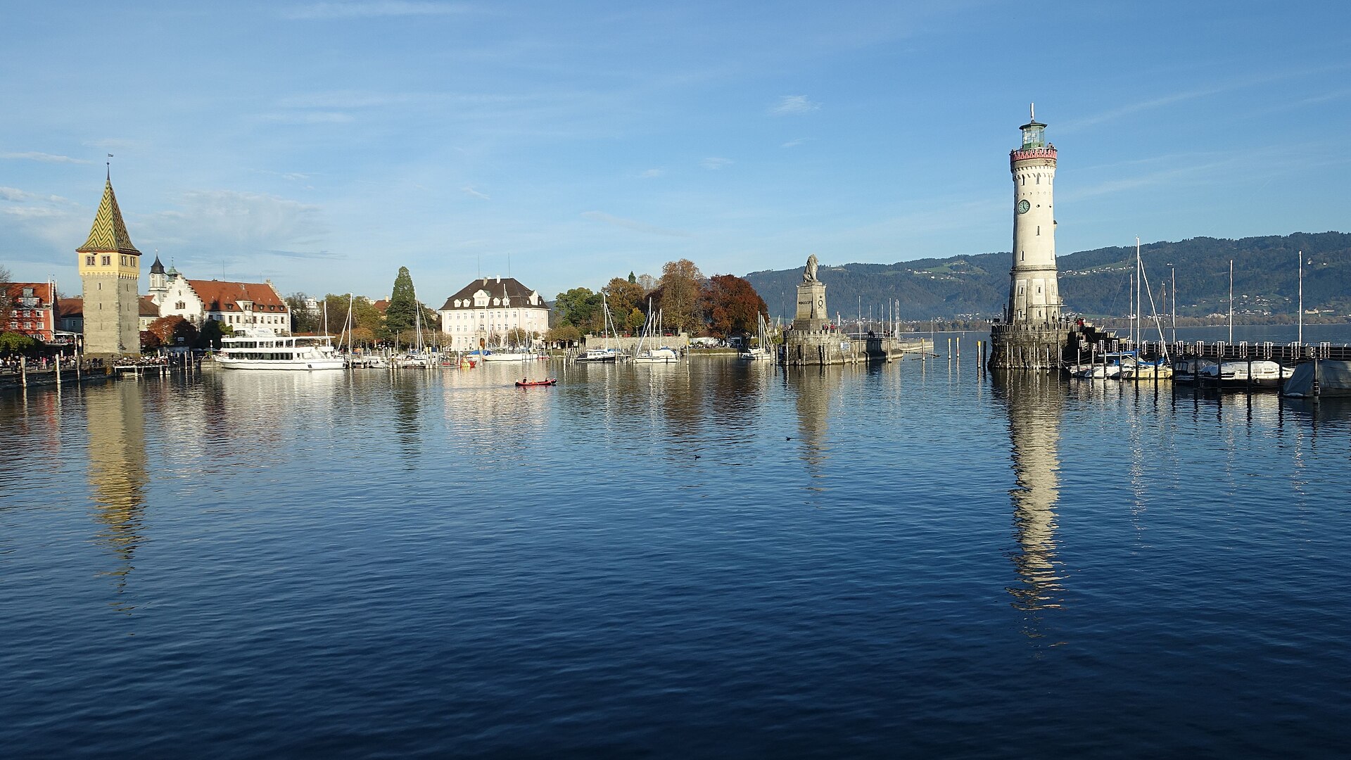 Lindauer Hafen am Abend