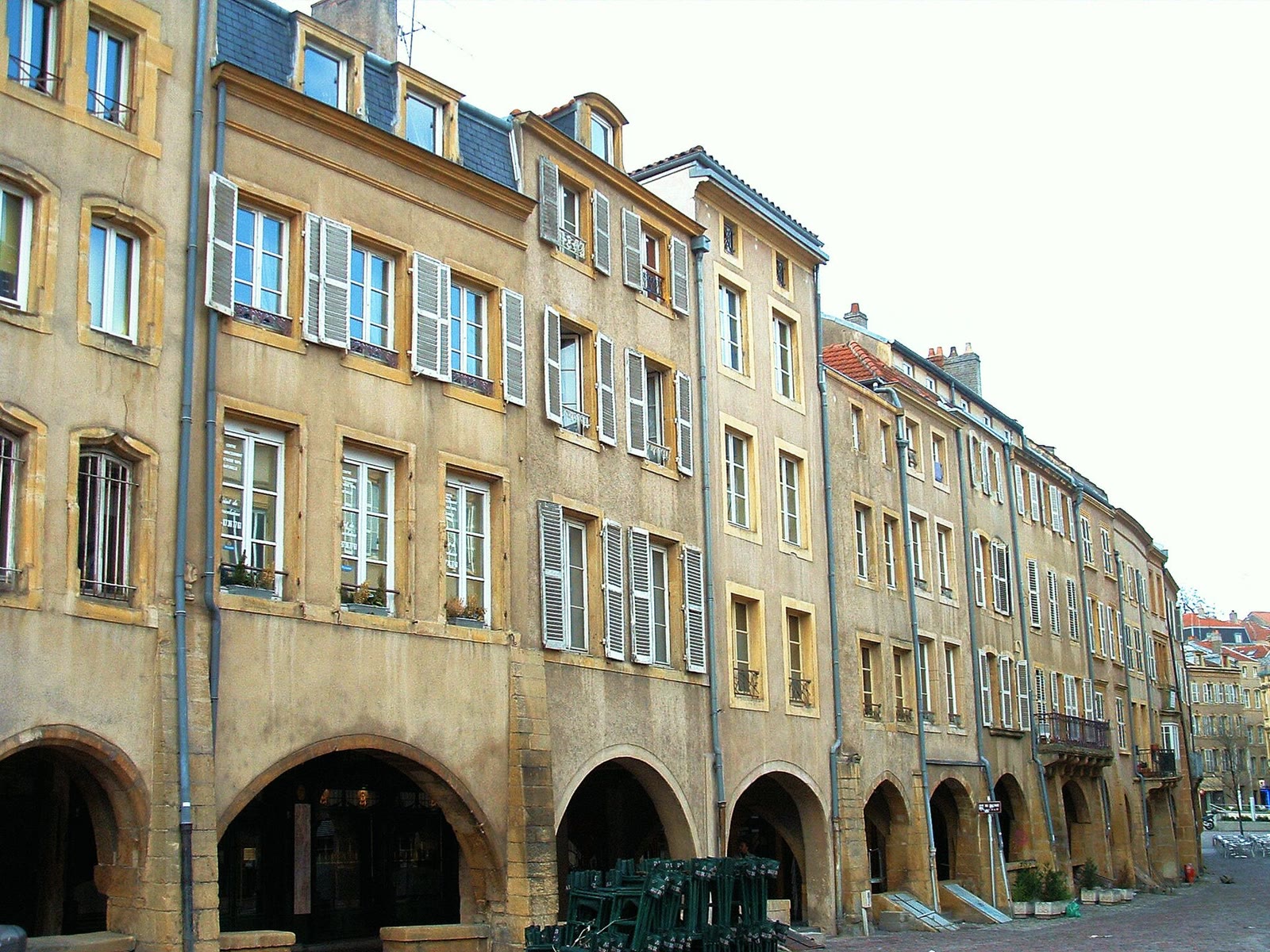 Place Saint-Louis in Metz mit Arkaden