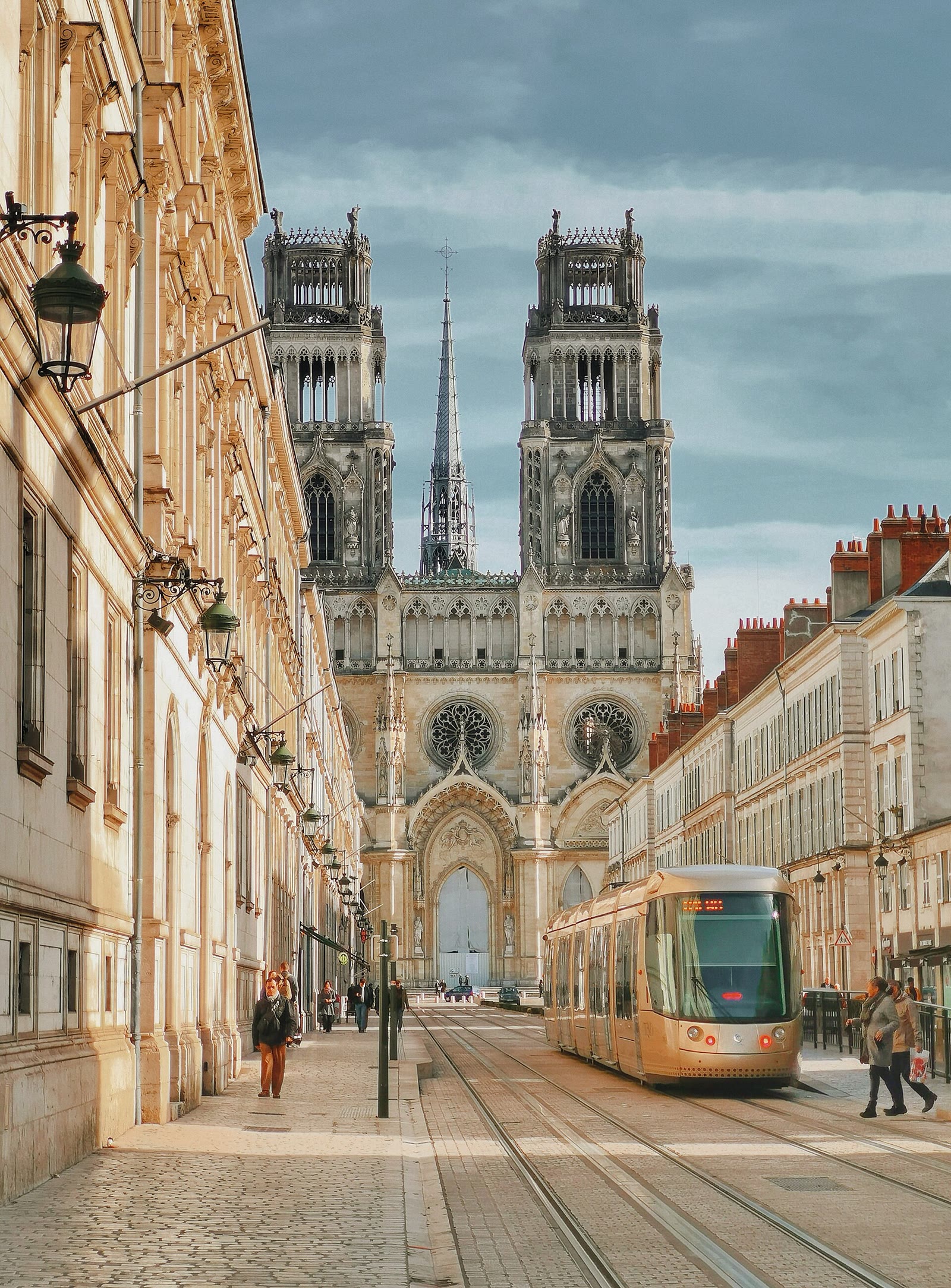 Herbststimmung an den Quais von Orléans