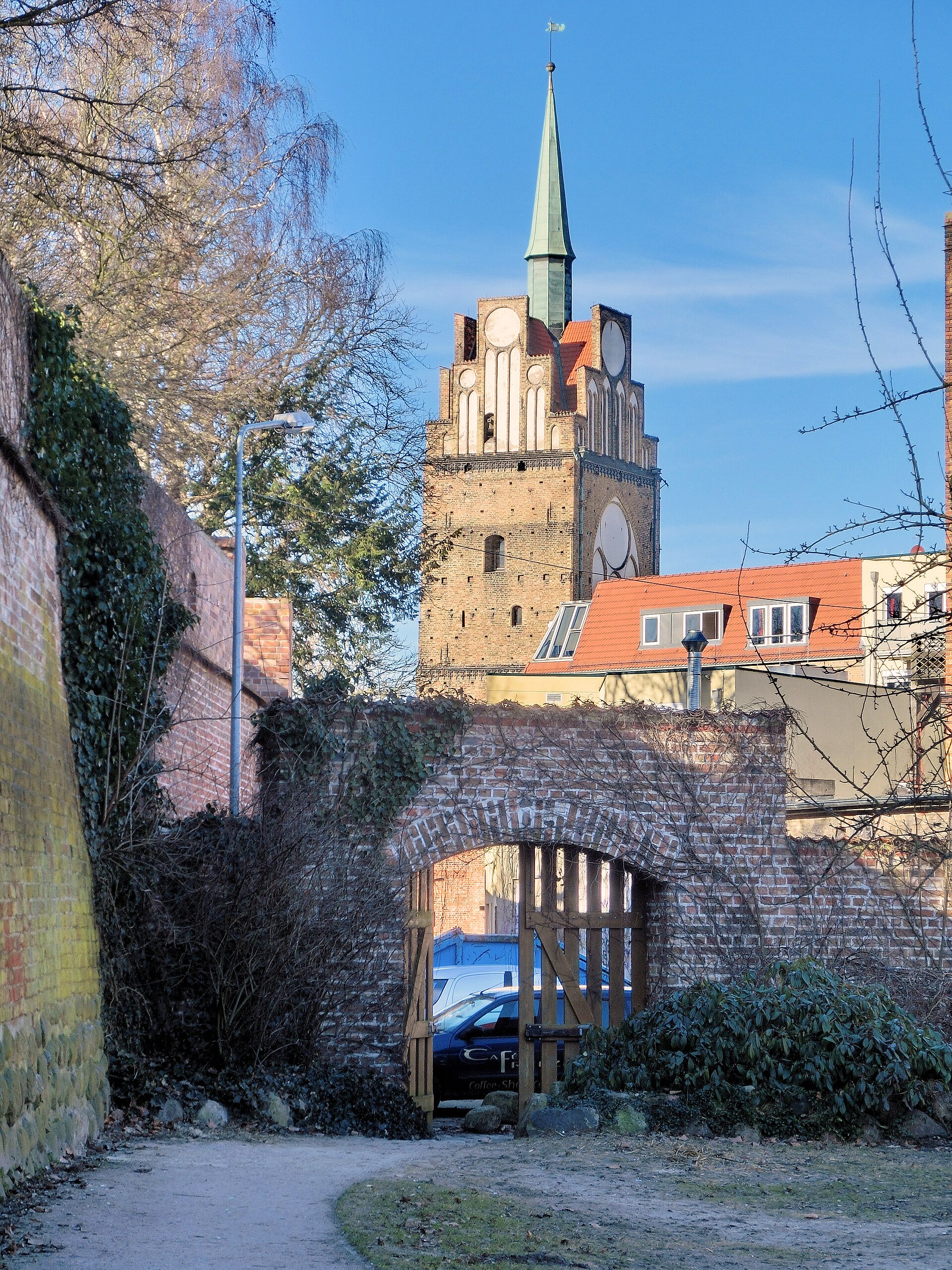 Kröpeliner Tor in Rostock, Backstein-Stadttor