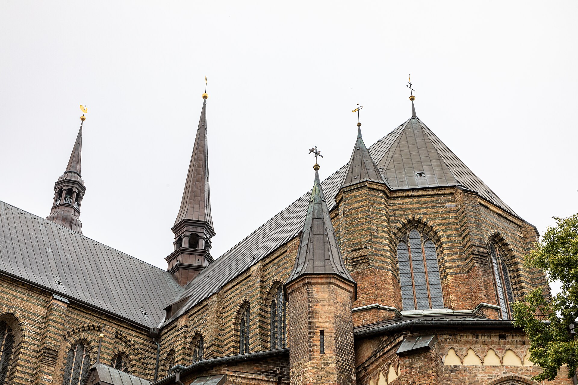 Marienkirche in Rostock mit Backsteinturm