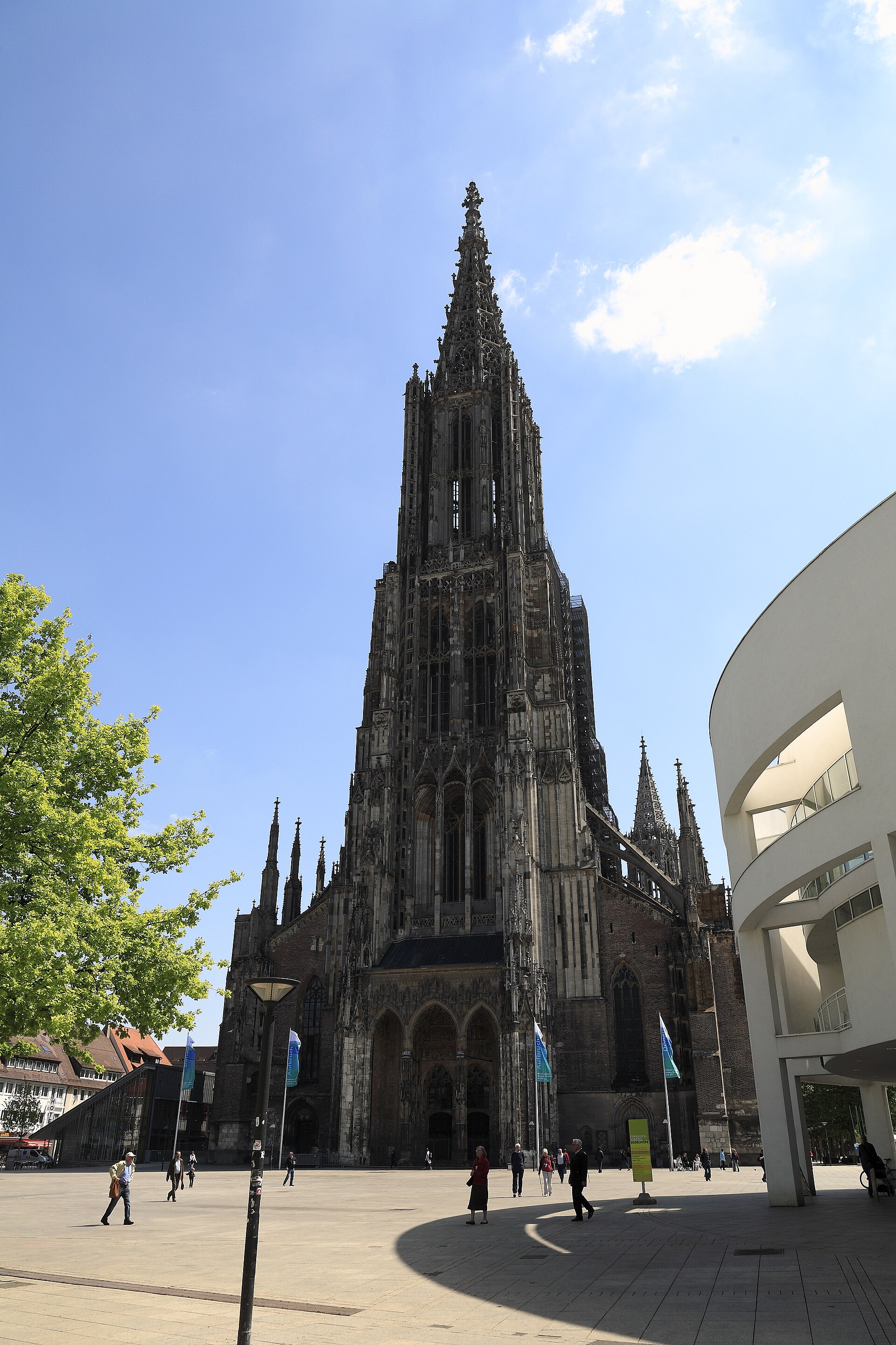 Ulmer Münster mit gotischem Turm
