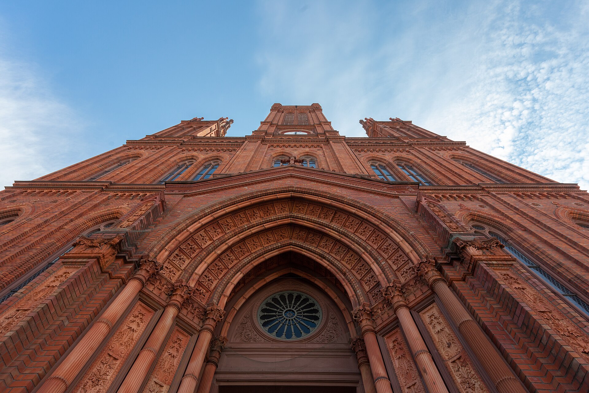 Marktkirche Wiesbaden mit Türmen