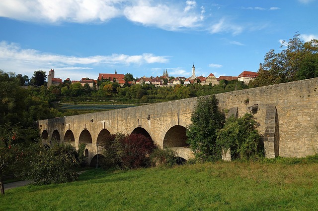Die Doppelbrücke von Rothenburg.