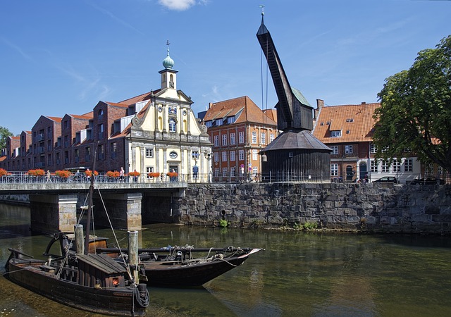 der Akte Kran - Eine Sehenswürdigkeit in Lüneburg