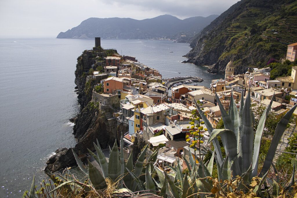 schöner Blick auf Cinque Terre im Familienurlaub 2023